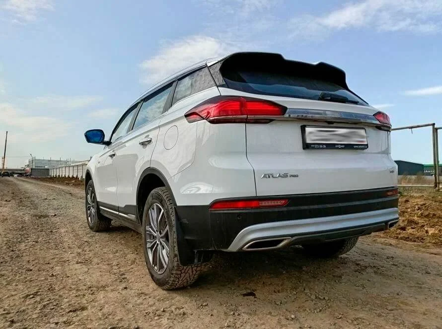 Geely Atlas Pro аренда
